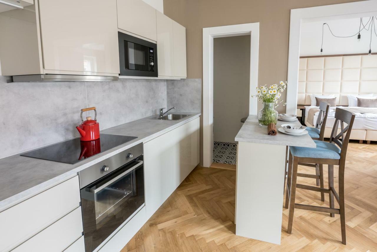 Letna Garden Suites Πράγα Εξωτερικό φωτογραφία