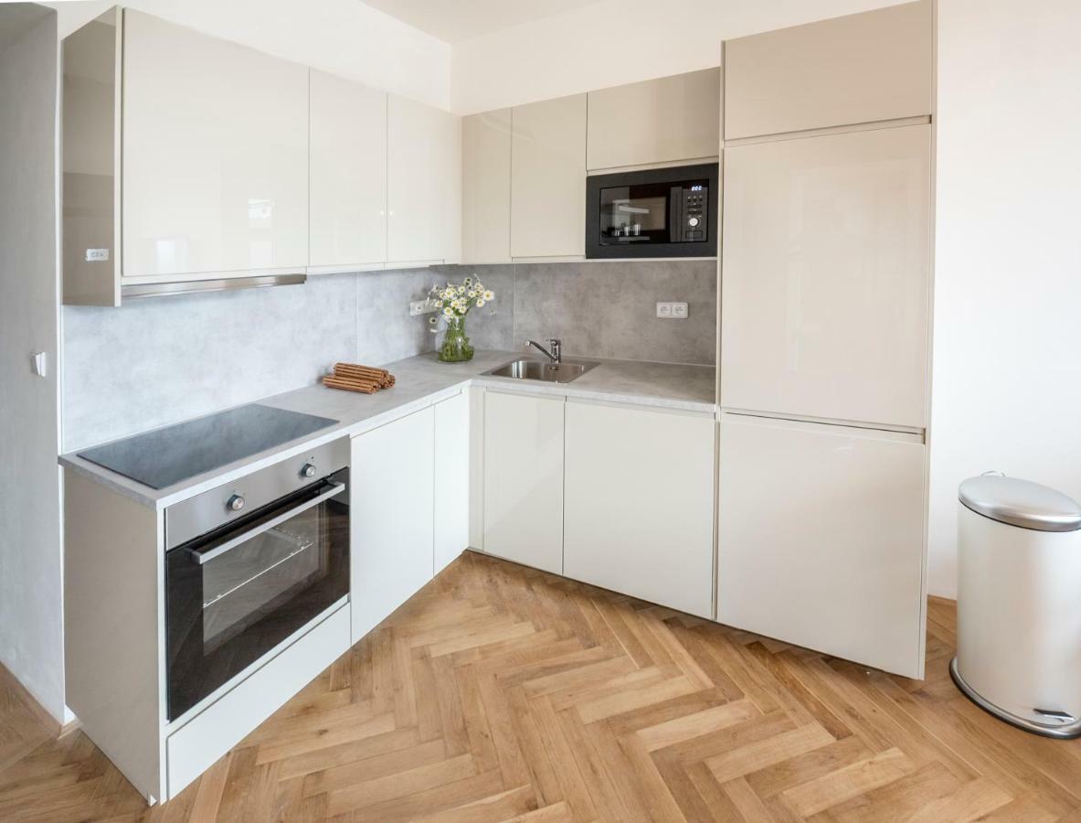 Letna Garden Suites Πράγα Εξωτερικό φωτογραφία