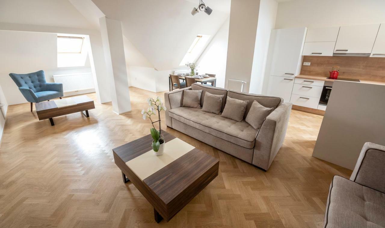 Letna Garden Suites Πράγα Εξωτερικό φωτογραφία