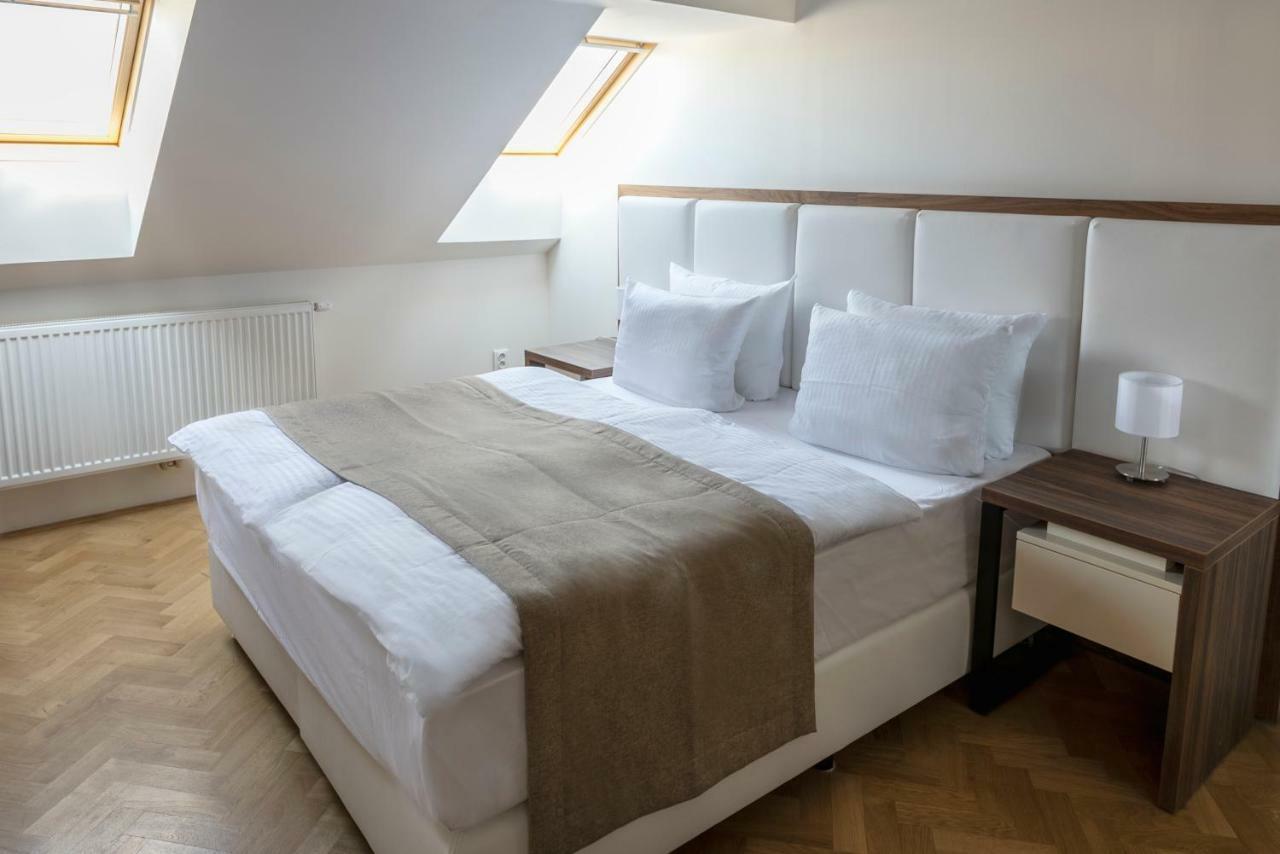Letna Garden Suites Πράγα Εξωτερικό φωτογραφία