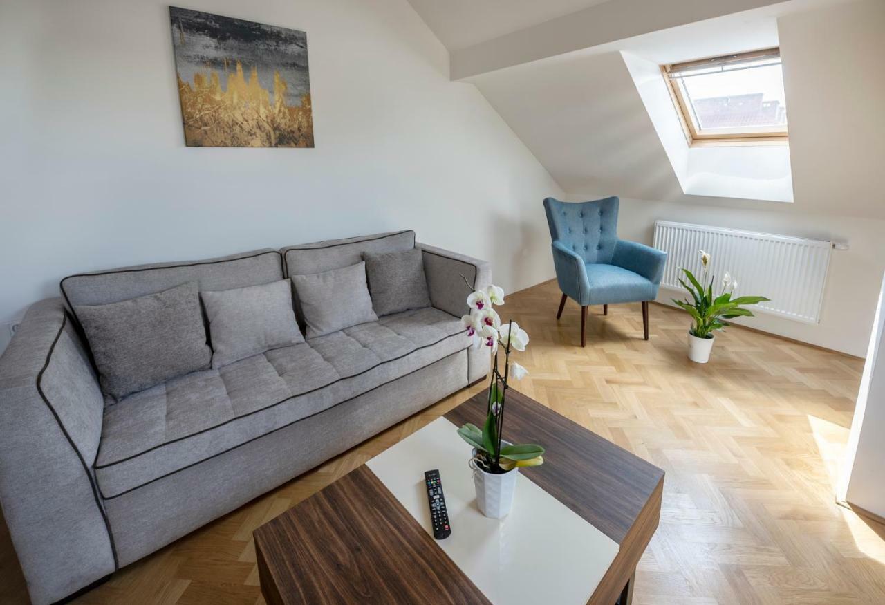 Letna Garden Suites Πράγα Εξωτερικό φωτογραφία